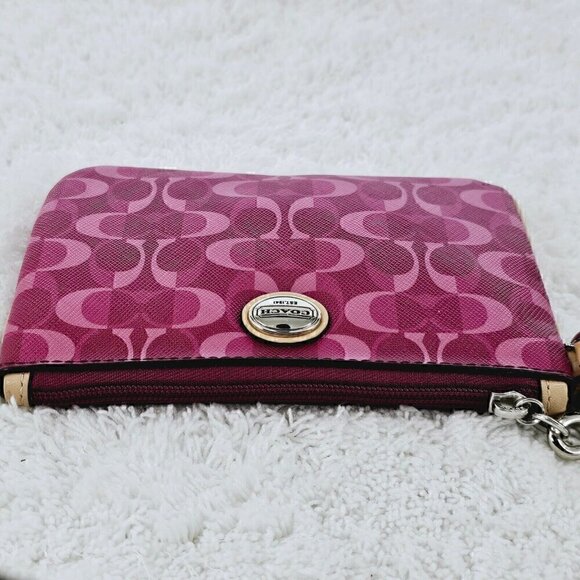COACH Fushia Signature Logo Canvas and Leather Top Zip Wristlet Wallet Organizer - Picture 13 of 16